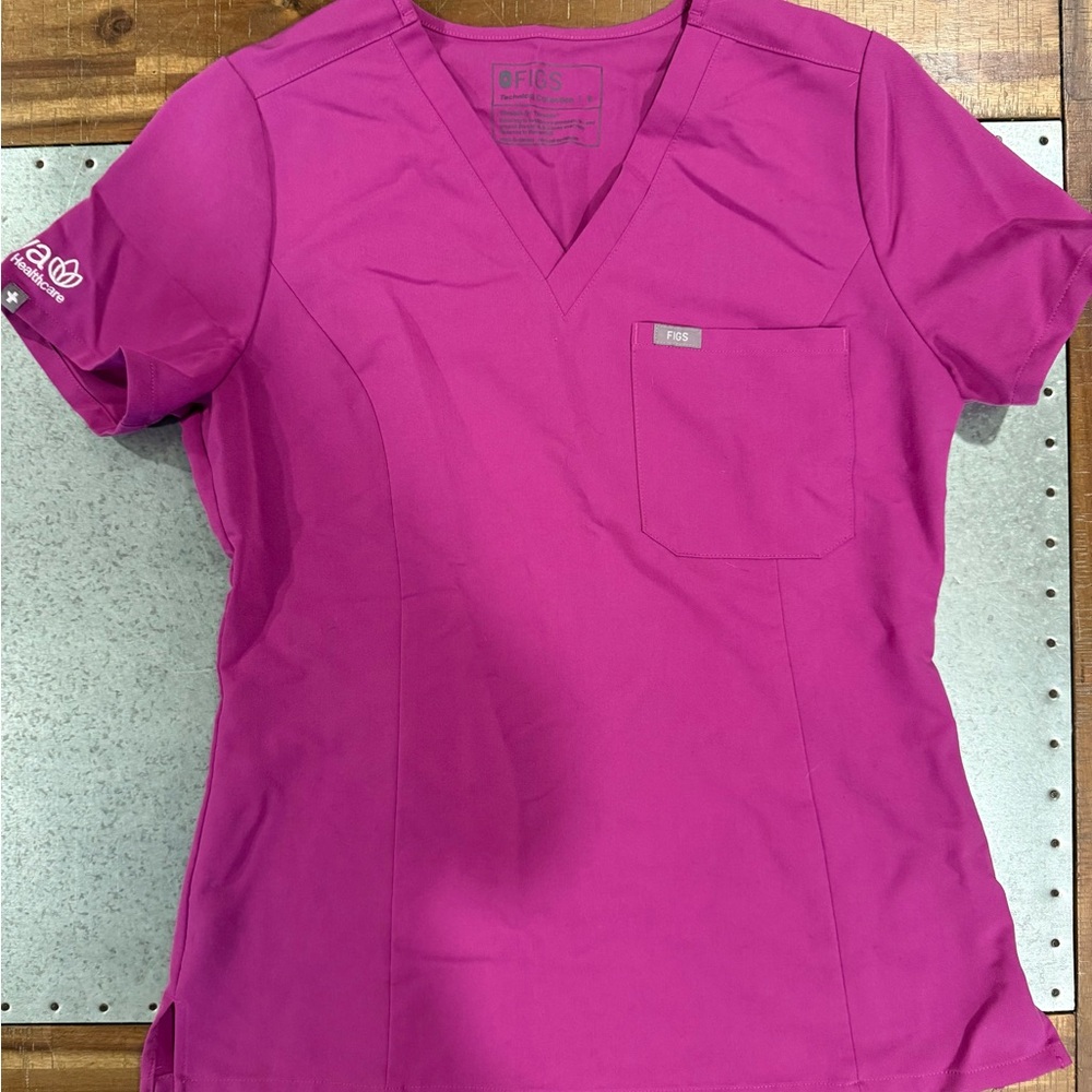 Figs Women's Pink Scrub Top